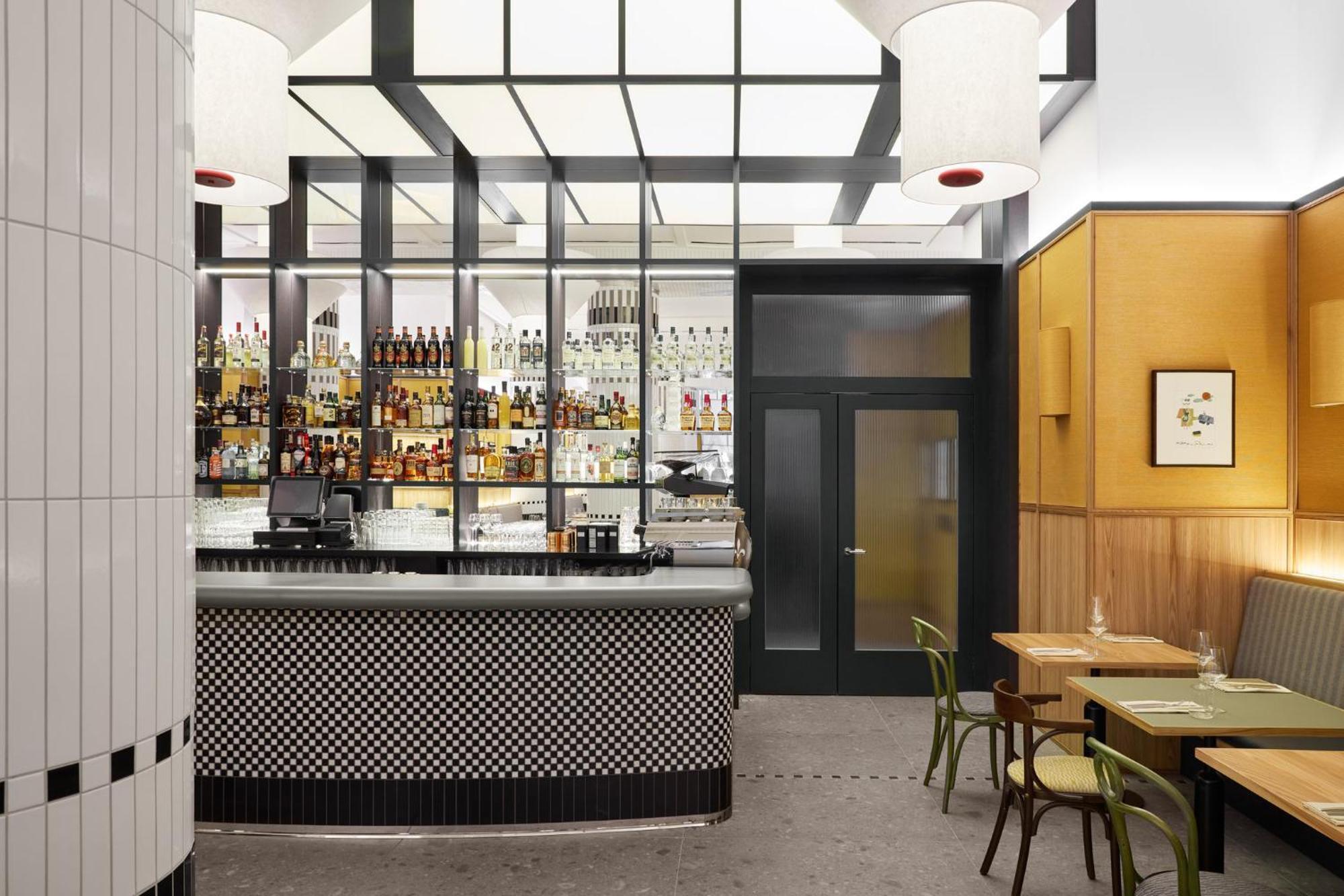 Kimpton Main Frankfurt By Ihg Hotel Frankfurt am Main Exterior photo